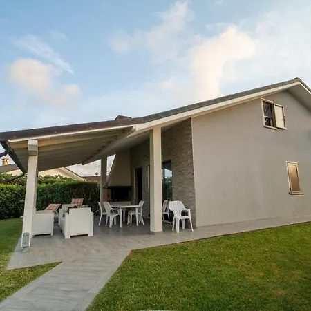 Villa Classica Caleri